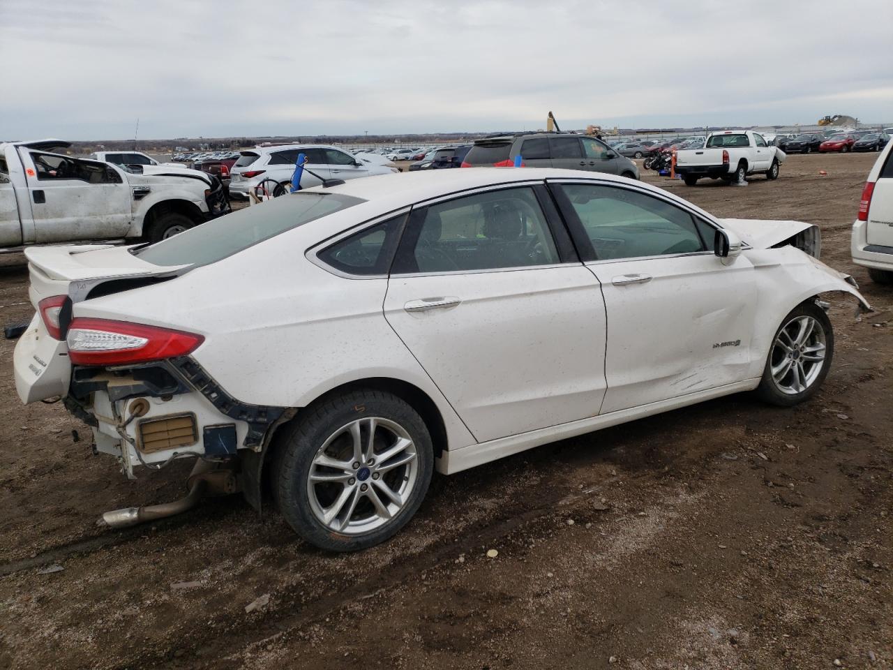 Obraz 3 z 2016 FORD FUSION TITANIUM HEV 2016 z VIN 3FA6P0RU4GR341736