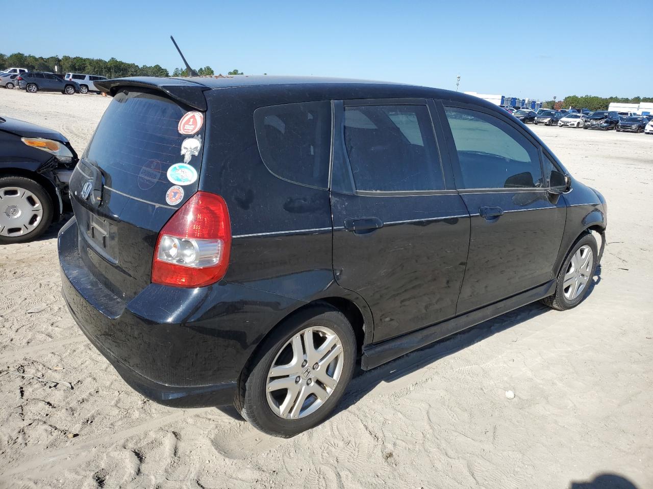 Image 3 of 2008 HONDA FIT SPORT 2008 with VIN JHMGD37658S049269