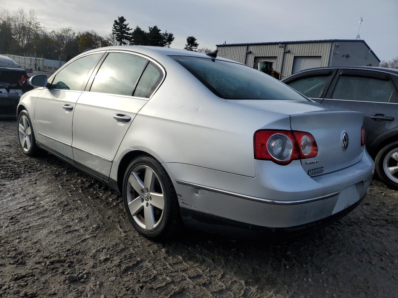 Изображение 2 2009 VOLKSWAGEN PASSAT TURBO 2009 с VIN WVWJK73CX9P043858