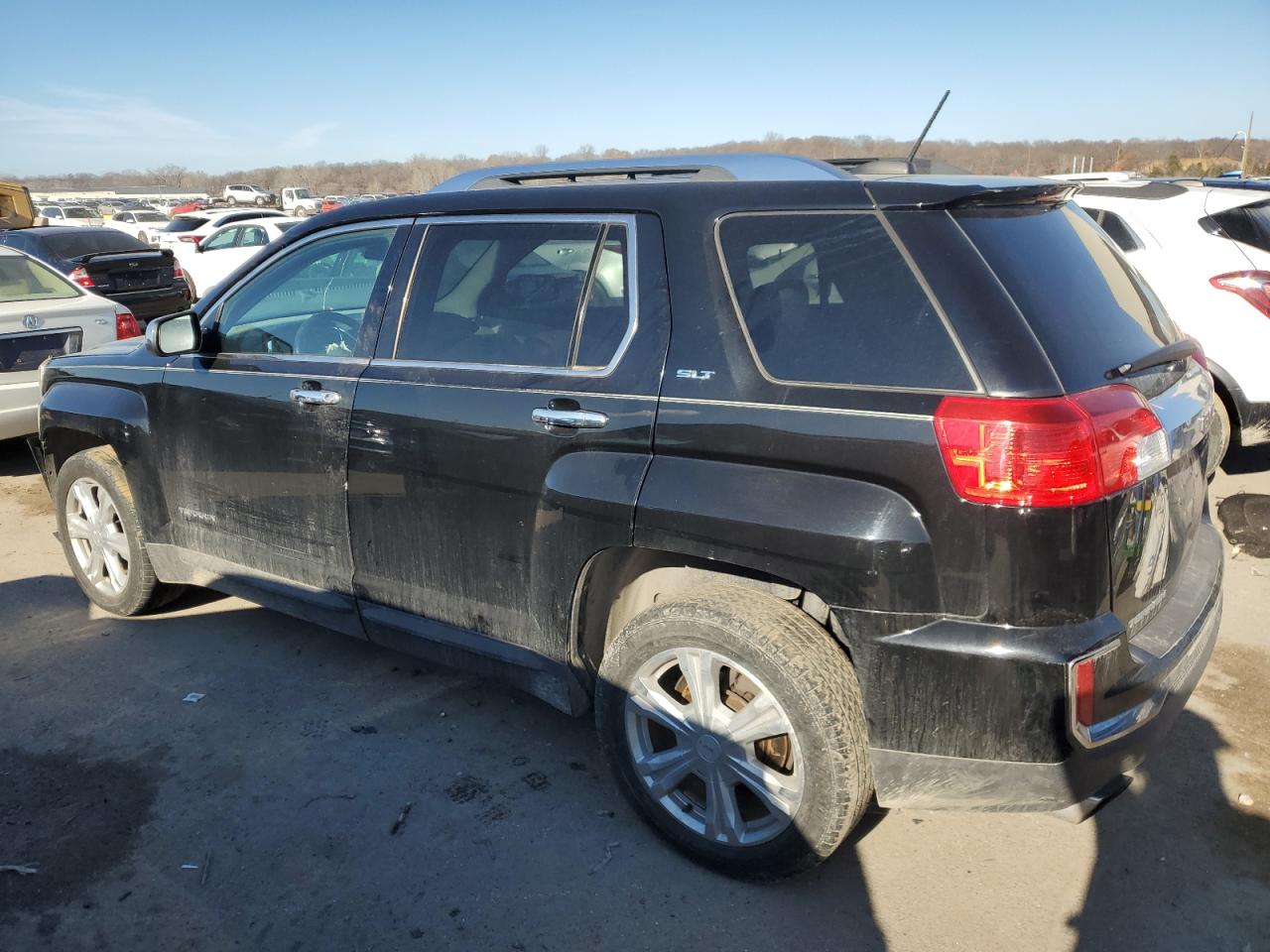 Obraz 2 z 2017 GMC TERRAIN SLT 2017 z VIN 2GKFLUEK9H6231313