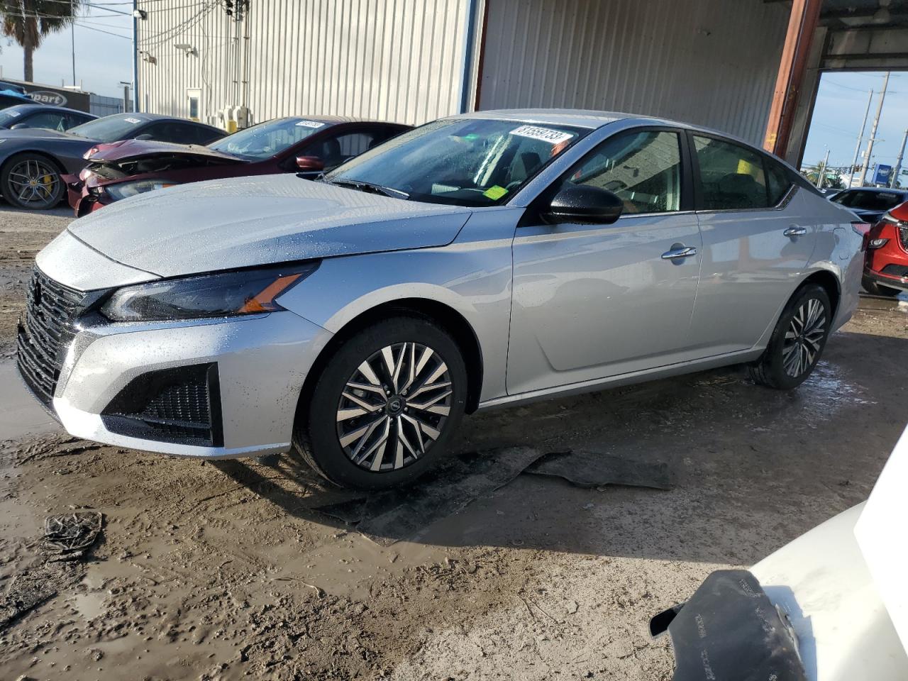 Изображение 1 2024 NISSAN ALTIMA SV 2024 с VIN 1N4BL4DW7RN334733