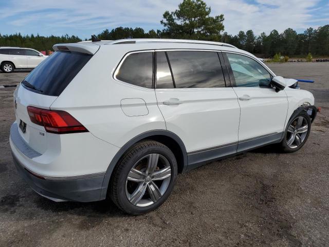 Image 3 of 2018 VOLKSWAGEN TIGUAN SEL PREMIUM 2018 with VIN 3VV5B7AX4JM079113