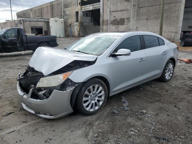 Obraz 1 z 2013 BUICK LACROSSE  2013 z VIN 1G4GC5E31DF166533