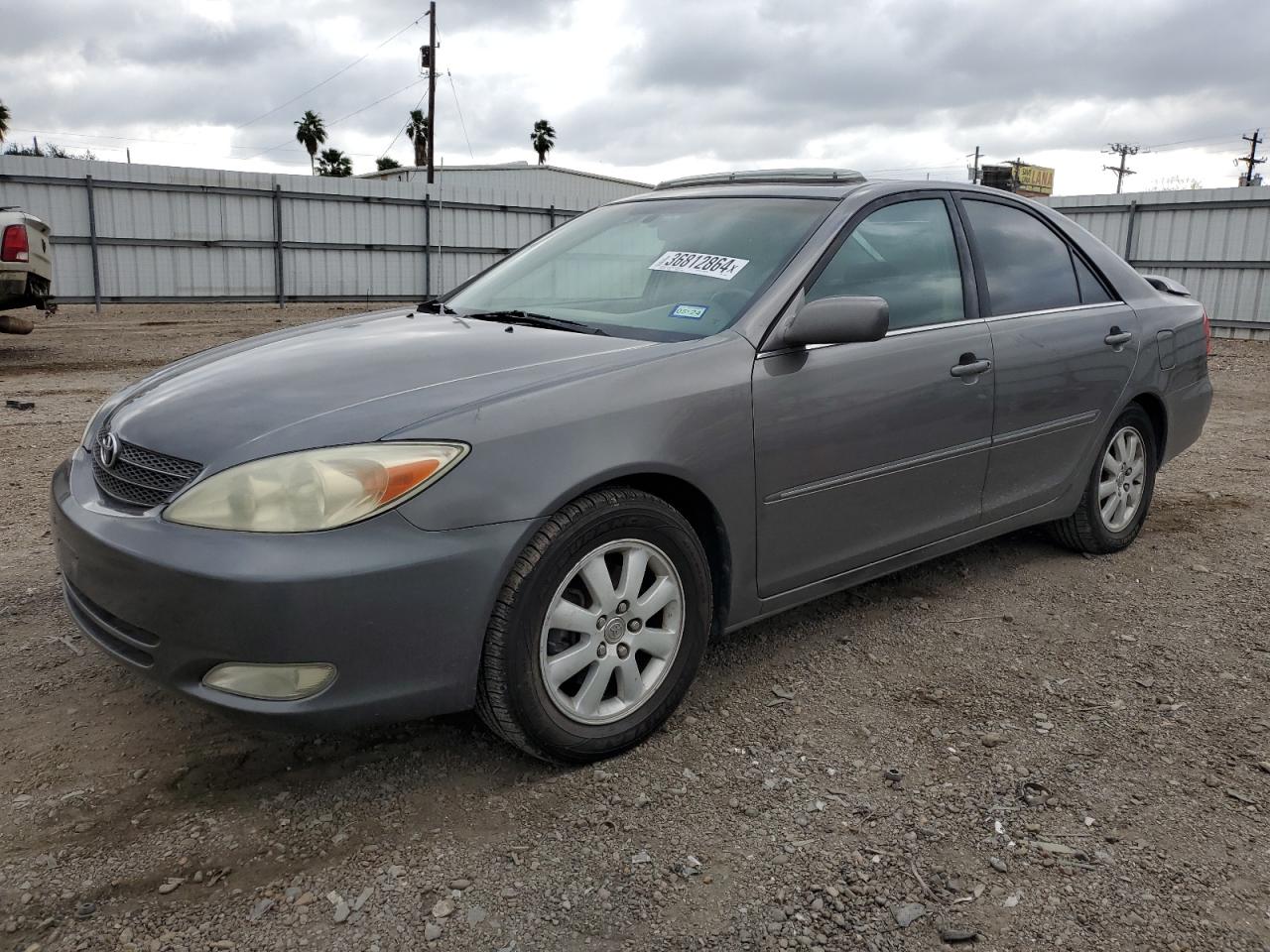 Изображение 1 2004 TOYOTA CAMRY LE 2004 с VIN 4T1BF30KX4U569345