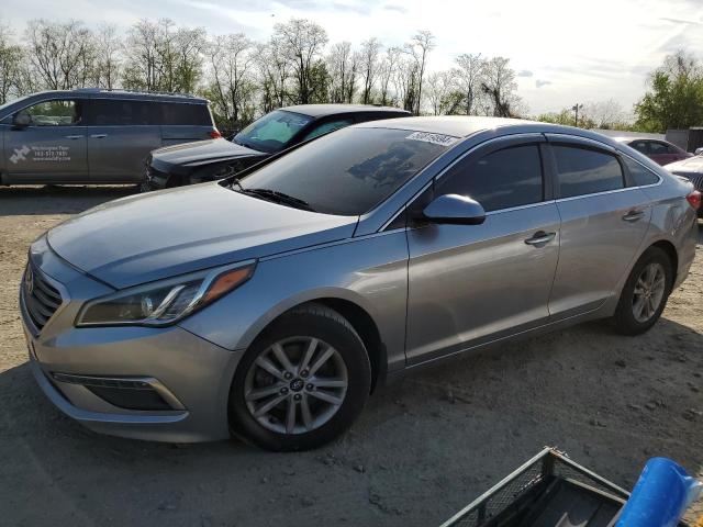 Obraz 1 z 2015 HYUNDAI SONATA SE 2015 z VIN 5NPE24AF7FH145963