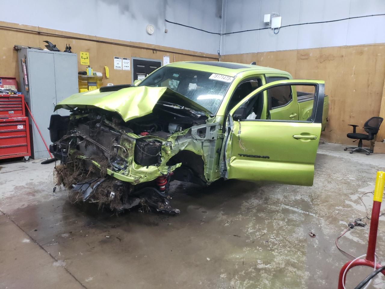 Obraz 1 z 2022 TOYOTA TACOMA DOUBLE CAB 2022 z VIN 3TYCZ5AN5NT101733