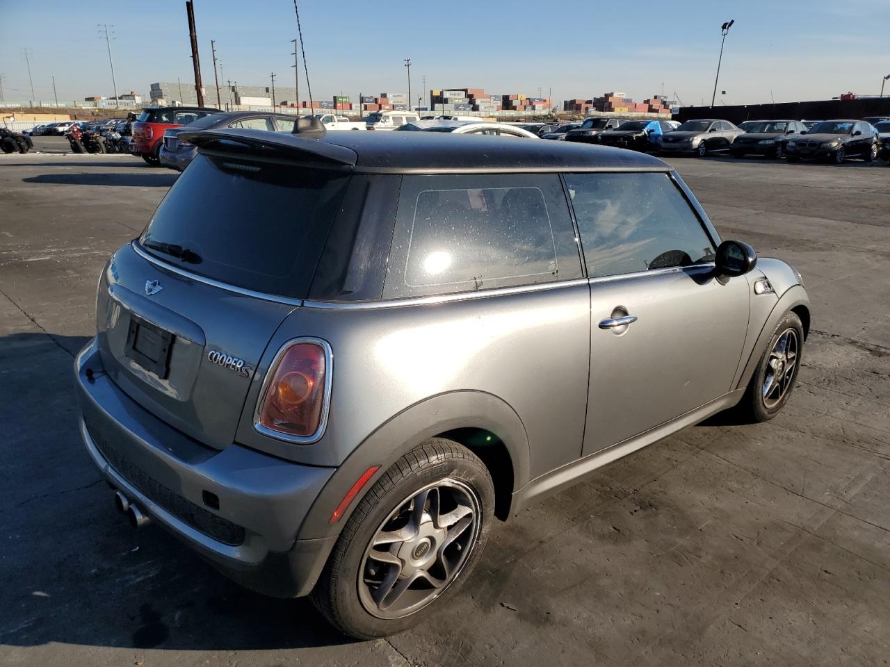 Изображение 3 2008 MINI COOPER S 2008 с VIN WMWMF735X8TT92136