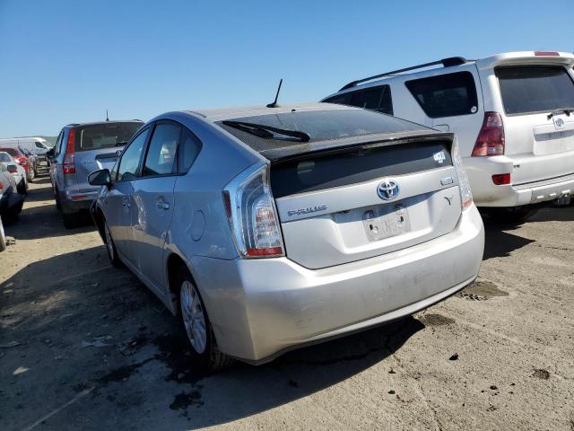 Image 2 of 2015 TOYOTA PRIUS PLUG-IN  2015 with VIN JTDKN3DP4F3068487