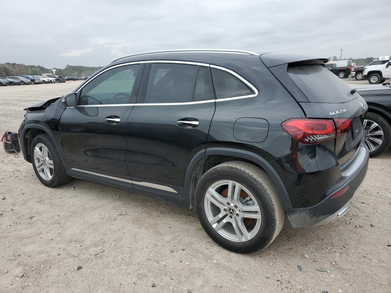 Image 2 of Mercedes-Benz Gla 250 2023 with VIN W1N4N4GBXPJ440788