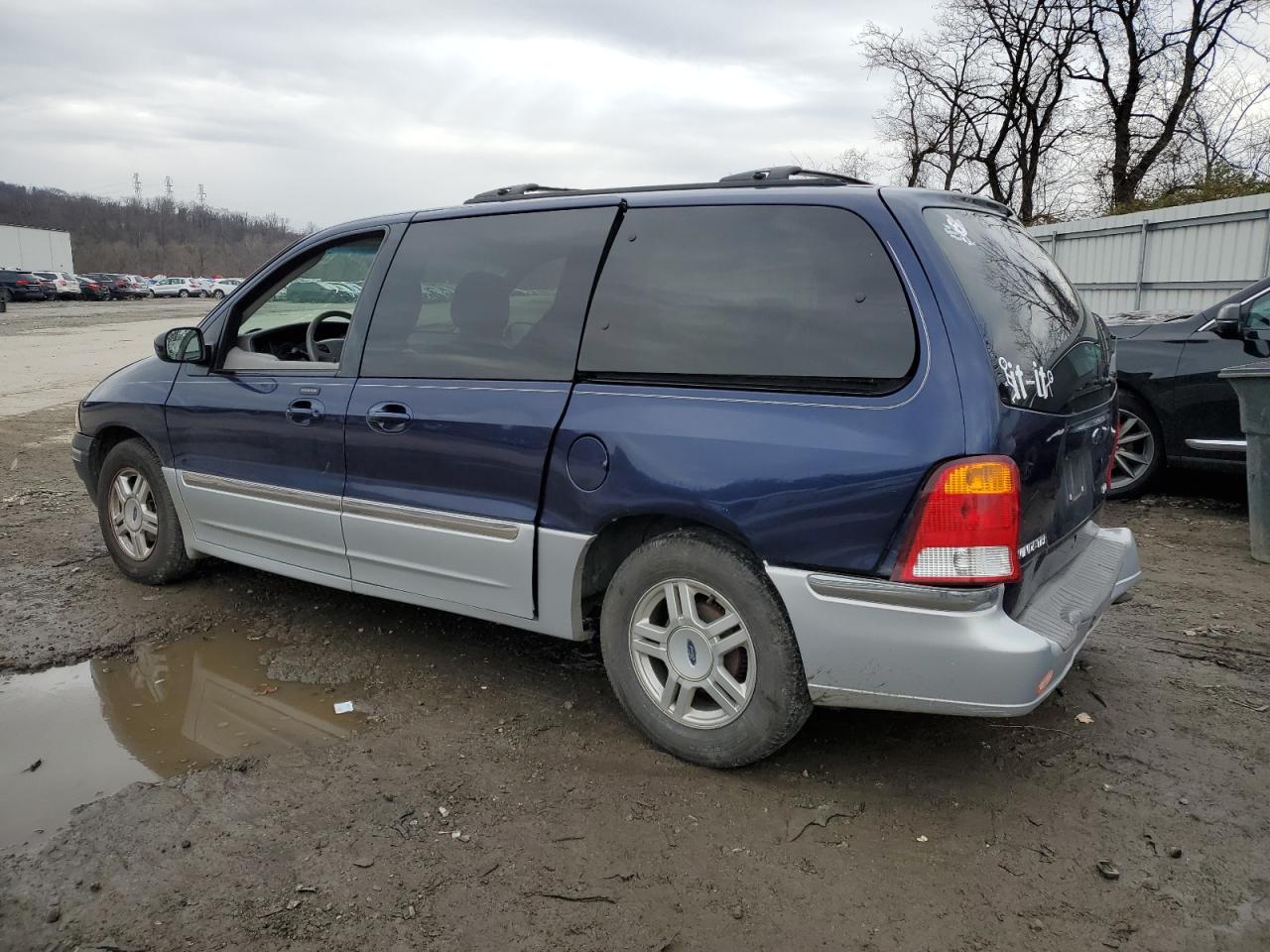 Image 2 of 2001 FORD WINDSTAR SEL 2001 with VIN 2FMZA53491BA12210