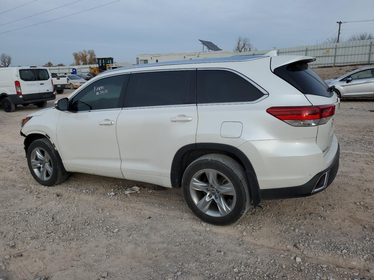 Obraz 2 z 2019 TOYOTA HIGHLANDER LIMITED 2019 z VIN 5TDYZRFH7KS312004