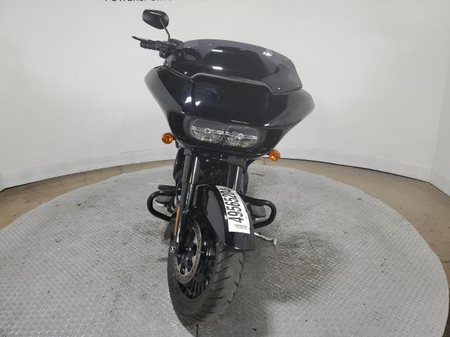 Image 2 of 2018 HARLEY-DAVIDSON FLTRXS ROAD GLIDE SPECIAL 2018 with VIN 1HD1KTC14JB644576