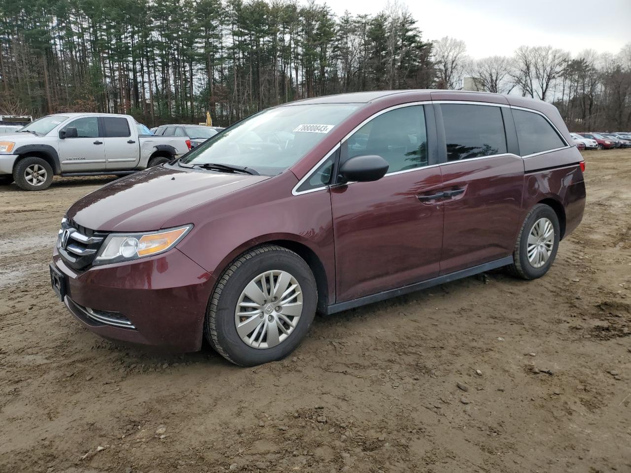 Image 1 of 2016 HONDA ODYSSEY LX 2016 with VIN 5FNRL5H20GB131197