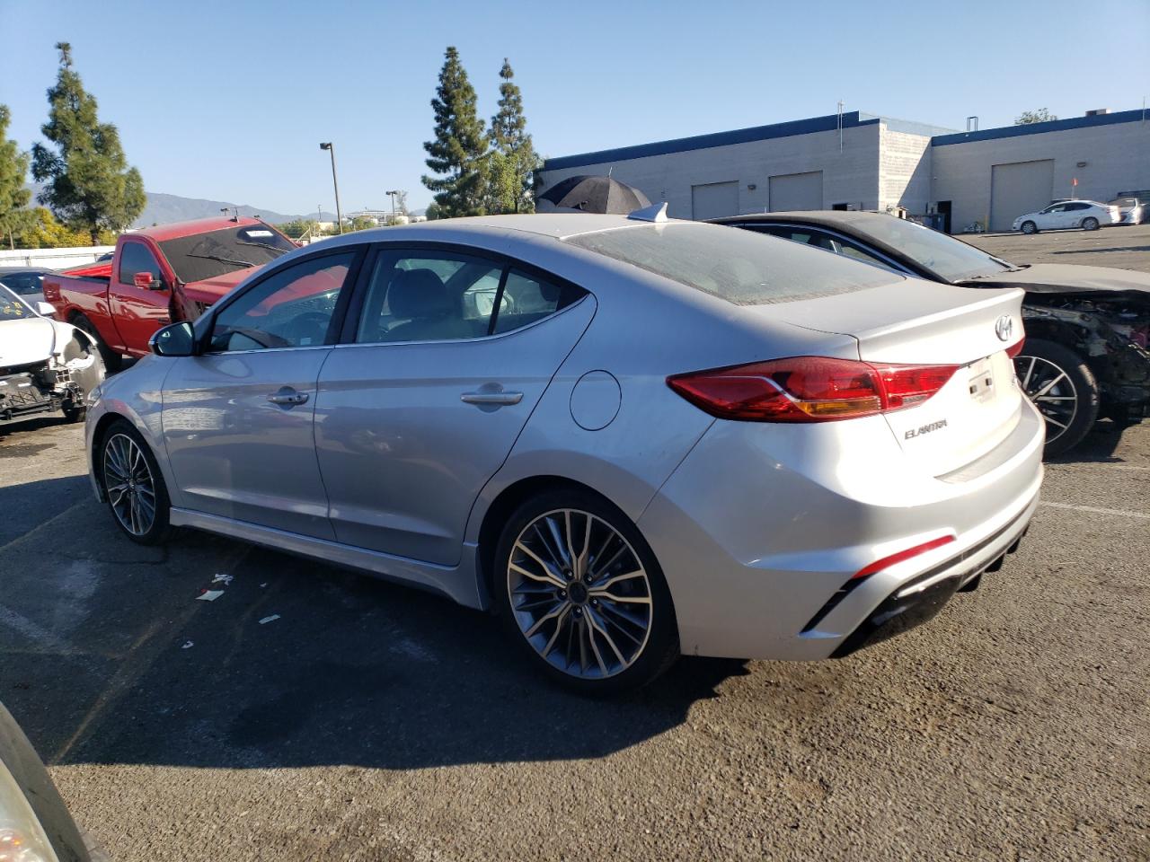 Изображение 2 2017 HYUNDAI ELANTRA SPORT 2017 с VIN KMHD04LB5HU343876