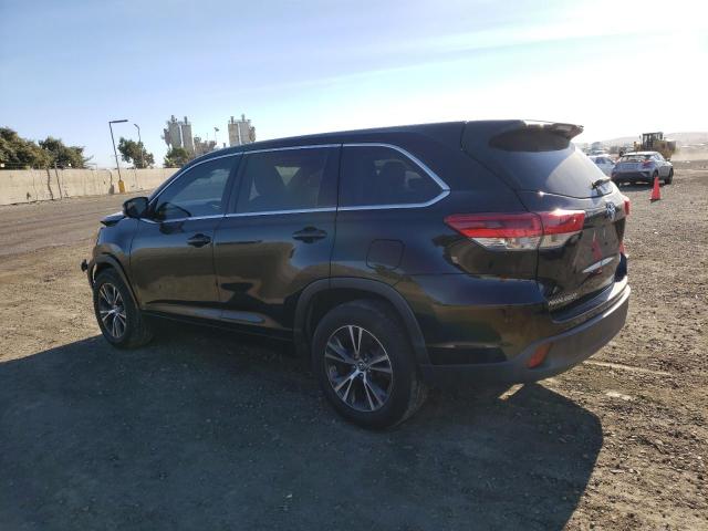 Image 2 of 2018 TOYOTA HIGHLANDER LE 2018 with VIN 5TDZARFH1JS037725