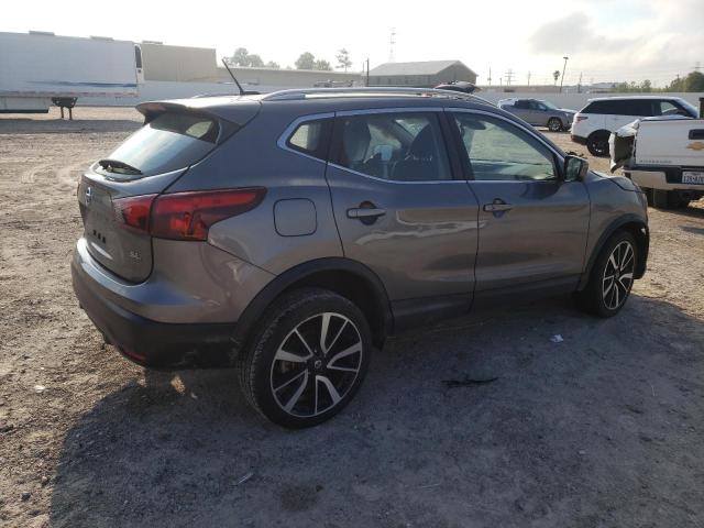 Image 3 of 2019 NISSAN ROGUE SPORT S 2019 with VIN JN1BJ1CP3KW244409