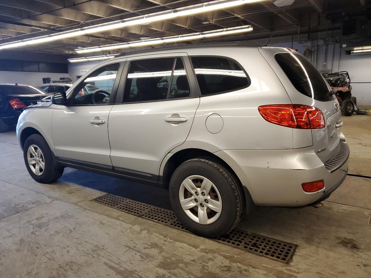 Image 2 of 2009 HYUNDAI SANTA FE GLS 2009 with VIN 5NMSG13D29H271485