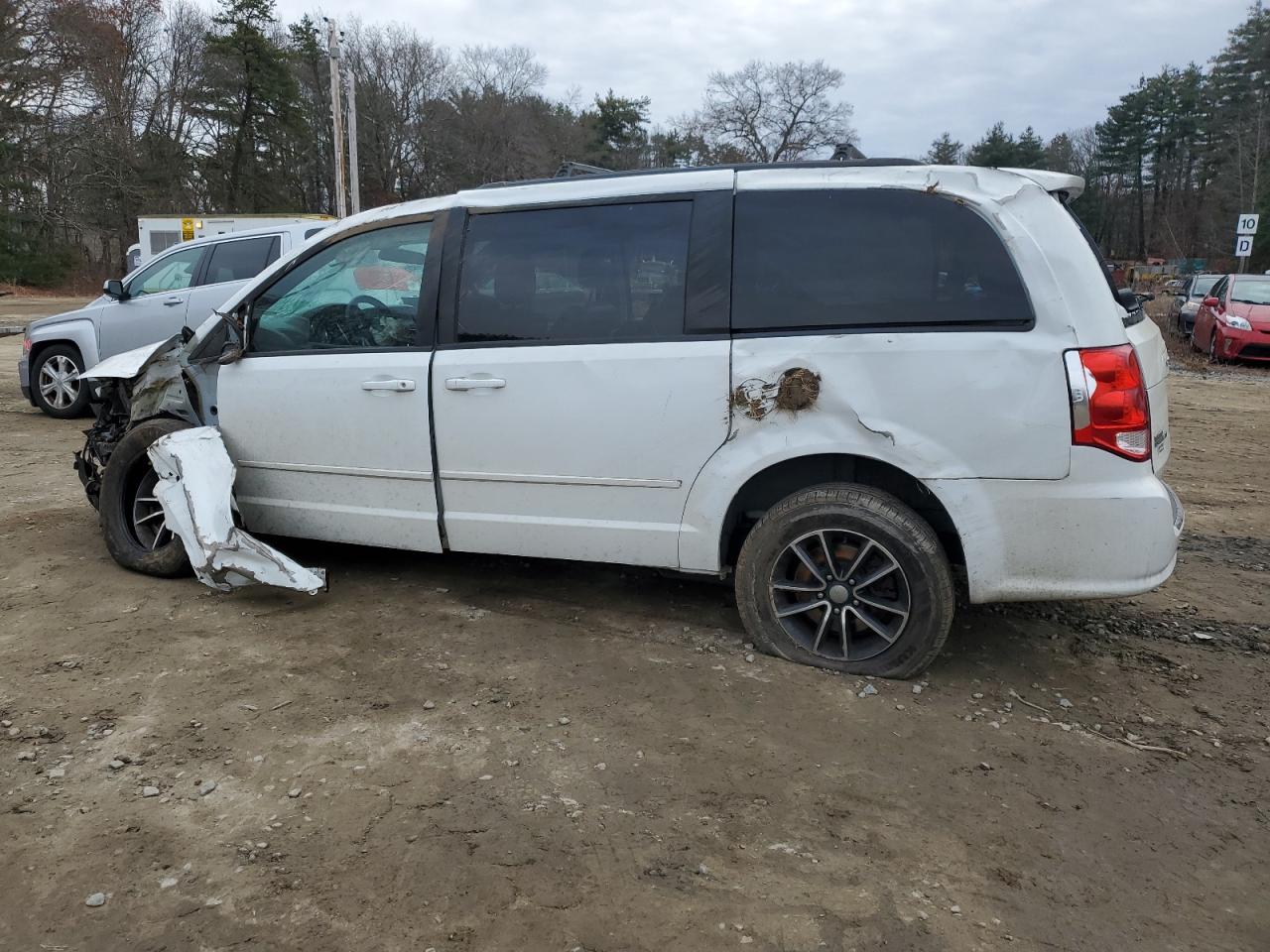 Изображение 2 2016 DODGE GRAND CARAVAN R/T 2016 с VIN 2C4RDGEG0GR329842