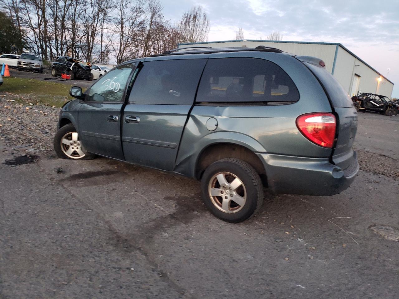 Obraz 2 z 2007 DODGE GRAND CARAVAN SXT 2007 z VIN 2D4GP44L27R188495