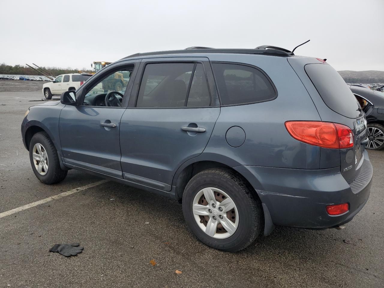 Image 2 of 2009 HYUNDAI SANTA FE GLS 2009 with VIN 5NMSG13D29H233996