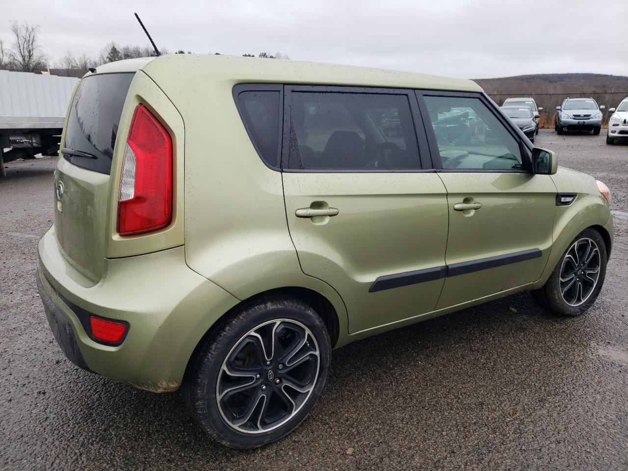 Изображение 3 2012 KIA SOUL  2012 с VIN KNDJT2A50C7391003