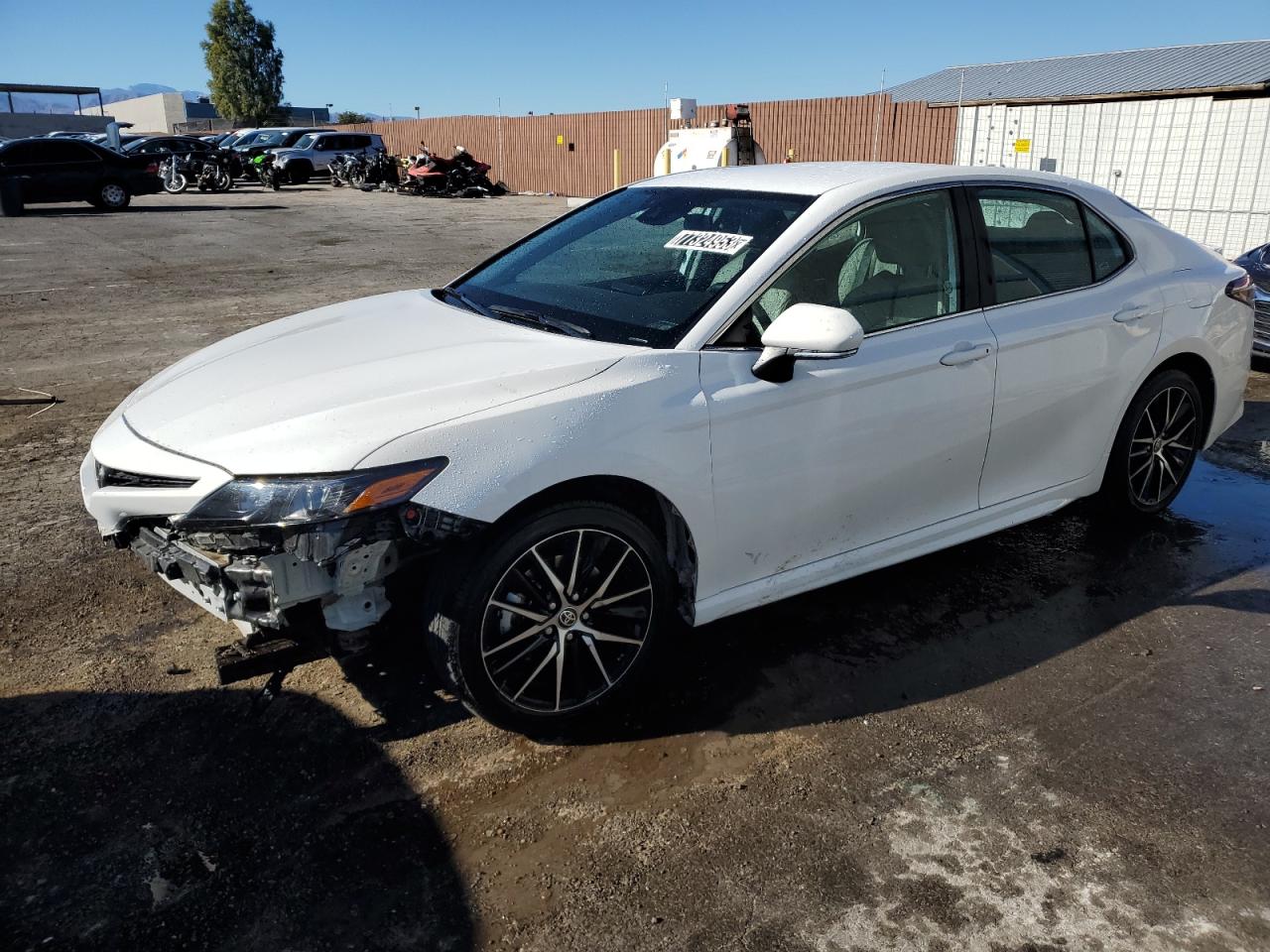 Изображение 1 2023 TOYOTA CAMRY SE NIGHT SHADE 2023 с VIN 4T1G11AK2PU742111
