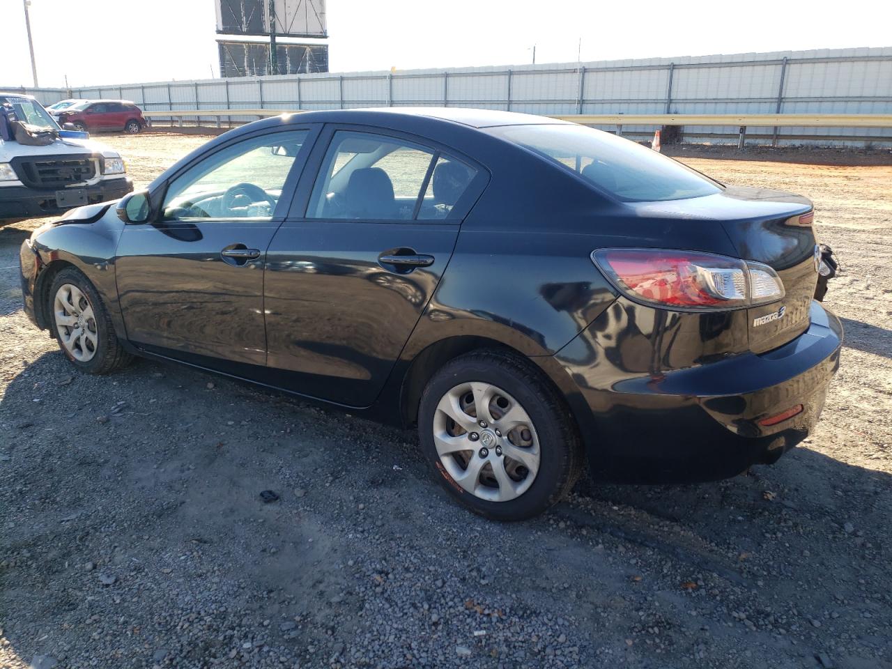 Obraz 2 z 2013 MAZDA 3 I 2013 z VIN JM1BL1TG1D1708126
