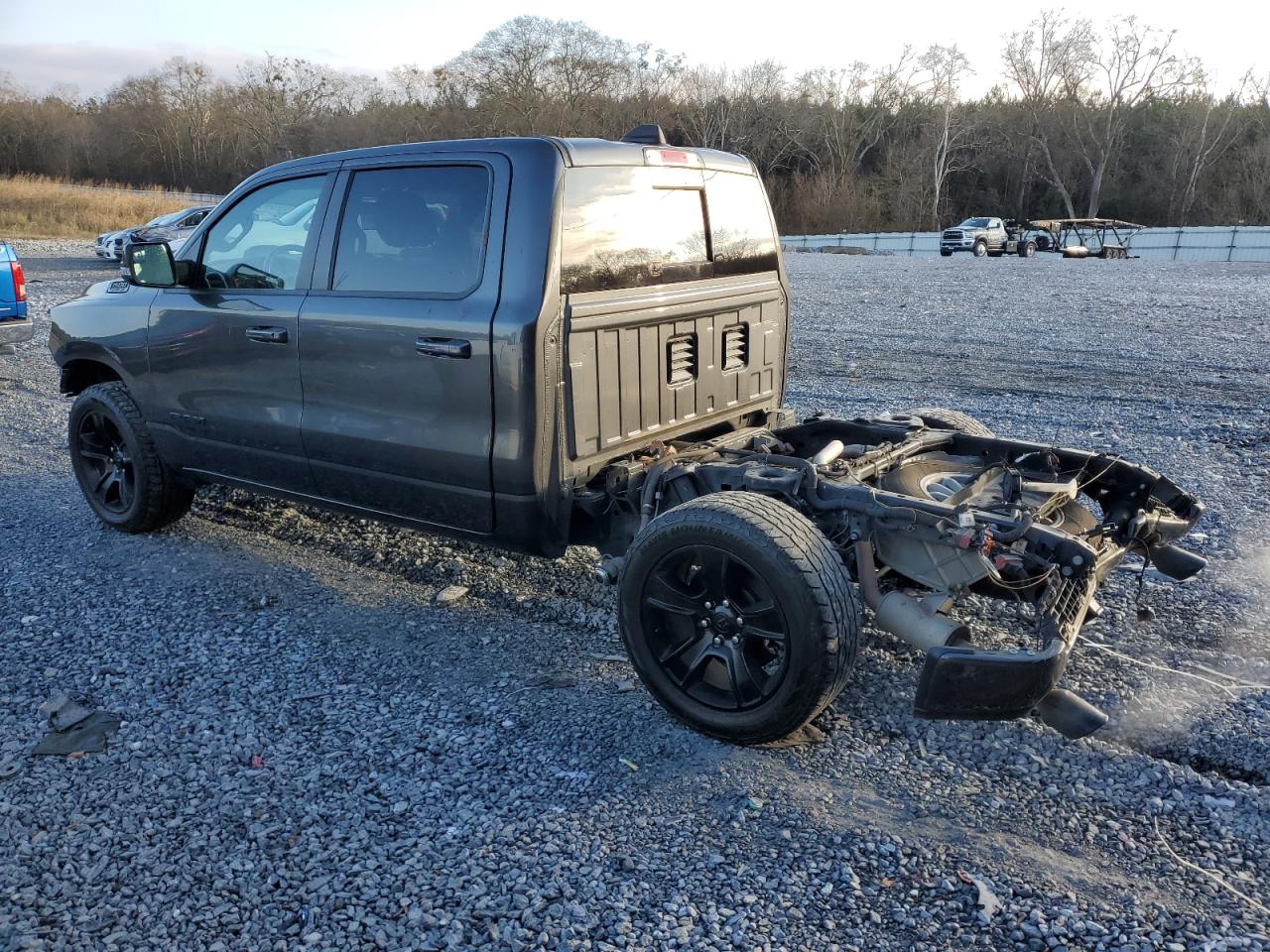 Obraz 2 z 2020 RAM 1500 BIG HORN/LONE STAR 2020 z VIN 1C6SRFFT2LN328070