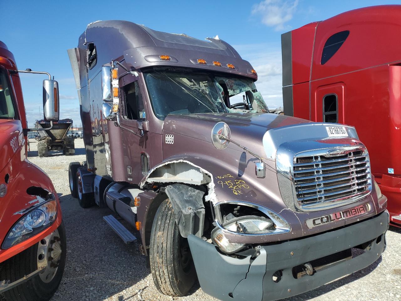 Image 1 of 2006 FREIGHTLINER CONVENTIONAL COLUMBIA 2006 with VIN 1FUJA6CV96PW42026