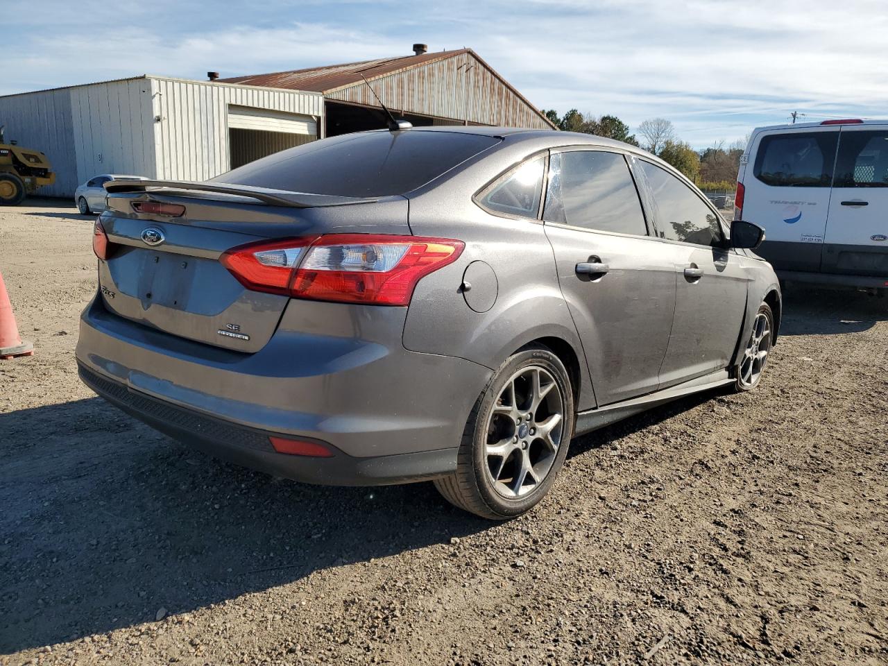 Image 3 of 2014 FORD FOCUS SE 2014 with VIN 1FADP3F29EL218117
