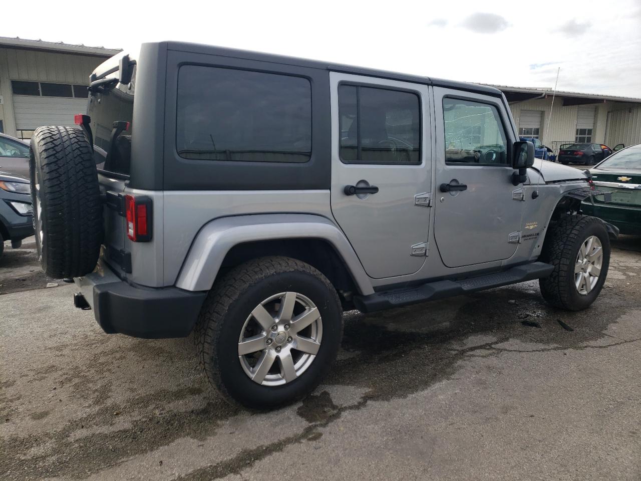 Изображение 3 2015 JEEP WRANGLER UNLIMITED SAHARA 2015 с VIN 1C4BJWEG7FL608555