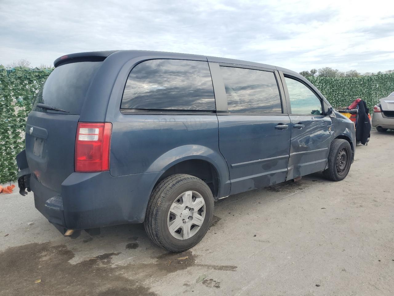 Изображение 3 2008 DODGE GRAND CARAVAN SE 2008 с VIN 2D8HN44HX8R601592