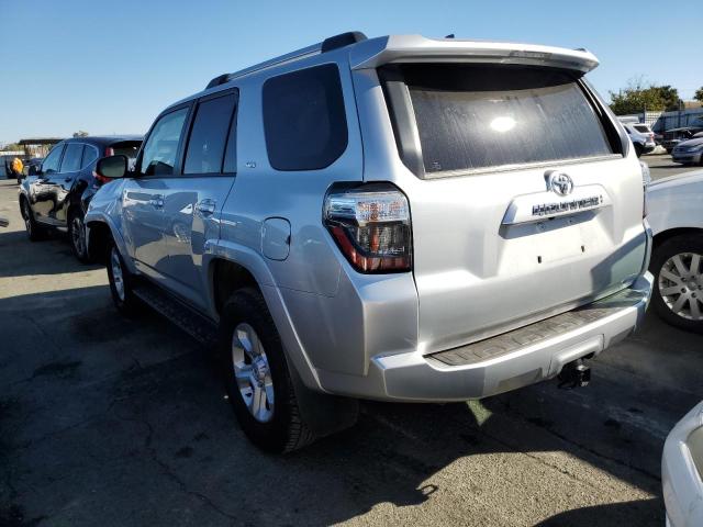 Image 2 of 2022 TOYOTA 4RUNNER SR5/SR5 PREMIUM 2022 with VIN JTENU5JR4N6042370