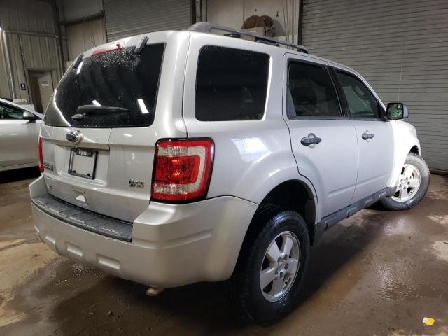 Image 3 of 2011 FORD ESCAPE XLT 2011 with VIN 1FMCU0DG2BKC53106
