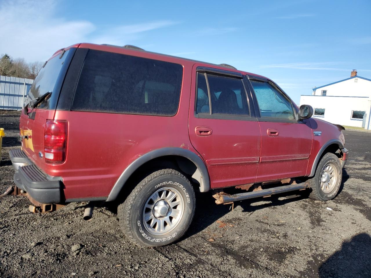 Изображение 3 2002 FORD EXPEDITION XLT 2002 с VIN 1FMRU16W42LA33836