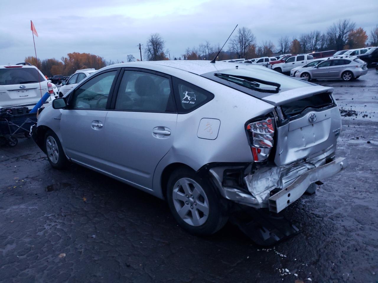 Image 2 of 2007 TOYOTA PRIUS  2007 with VIN JTDKB20U877586885