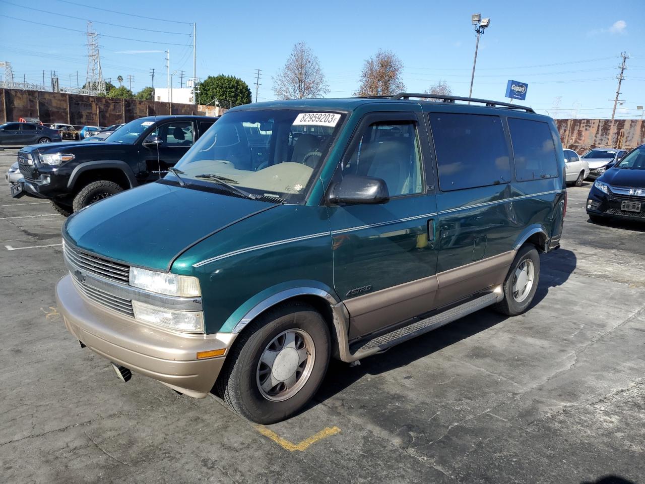 2000 CHEVROLET ASTRO  2000 image