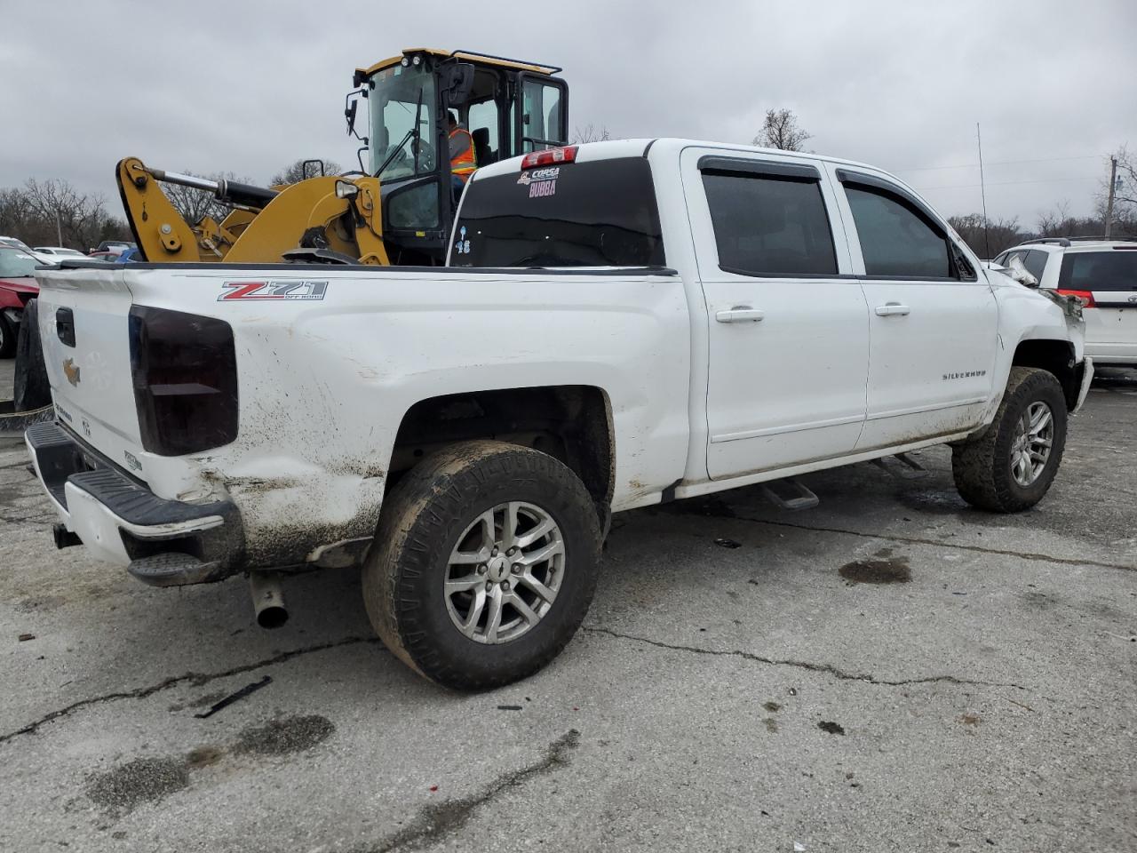 Obraz 3 z 2017 CHEVROLET SILVERADO K1500 LT 2017 z VIN 3GCUKREC6HG187657