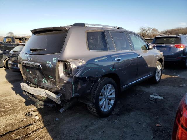 Image 3 of 2014 TOYOTA RAV4 LE 2014 with VIN JTMBFREV0ED065575