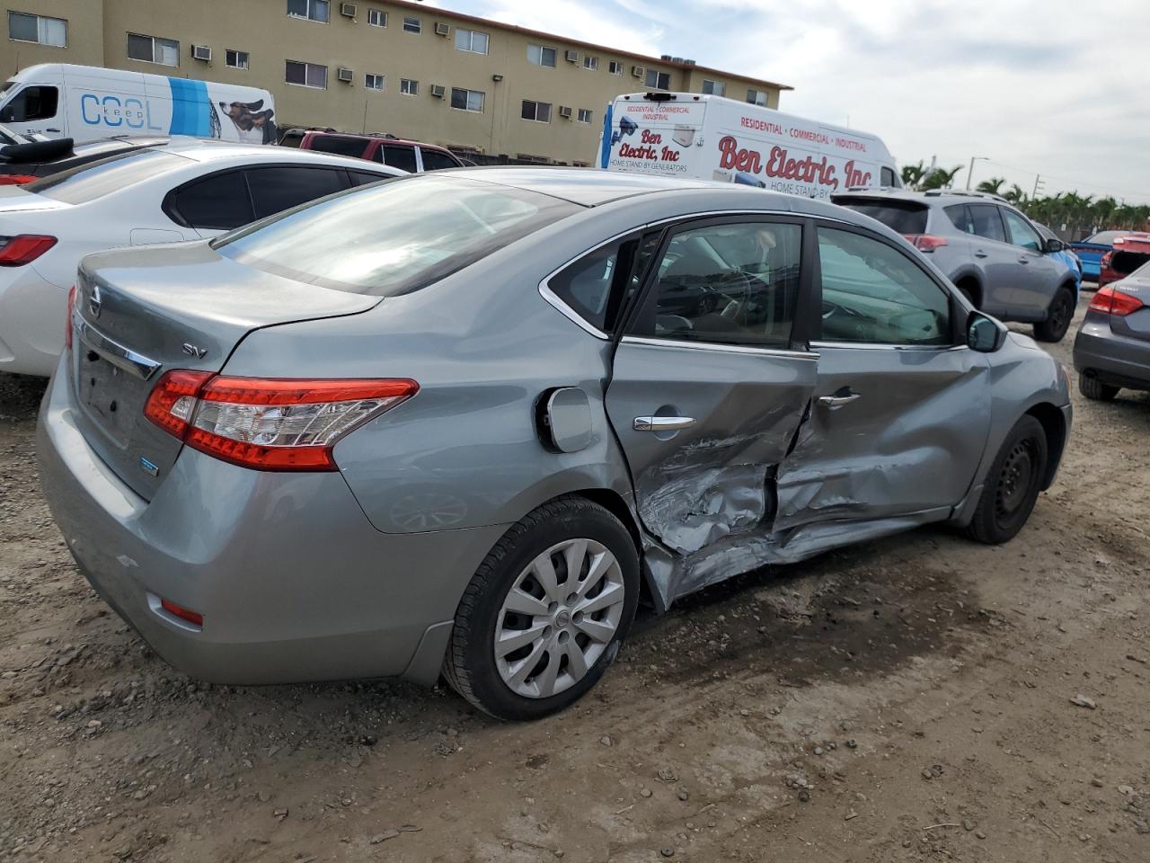 Image 3 of 2013 NISSAN SENTRA S 2013 with VIN 3N1AB7AP6DL669940