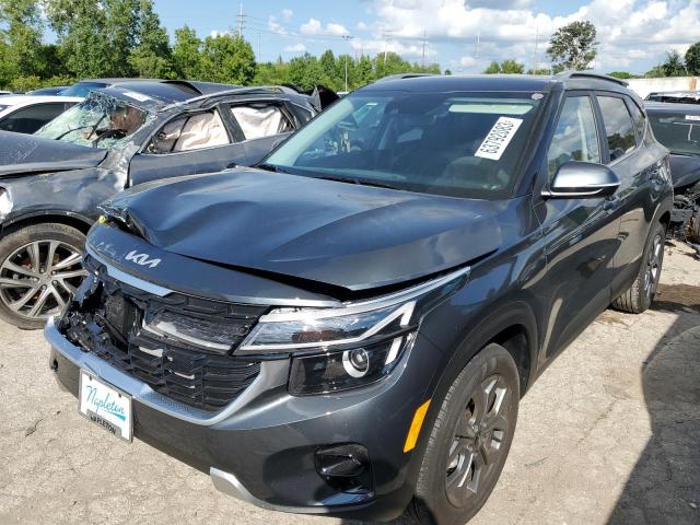 Изображение 1 2024 KIA SELTOS S 2024 с VIN KNDEU2AA0R7501861