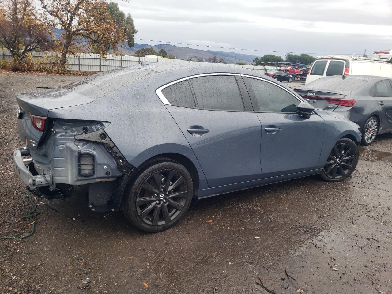 Image 3 of 2022 MAZDA 3  2022 with VIN JM1BPBAY3N1501177