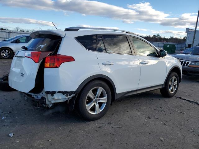 Image 3 of 2015 TOYOTA RAV4 XLE 2015 with VIN JTMRFREV0FJ046154