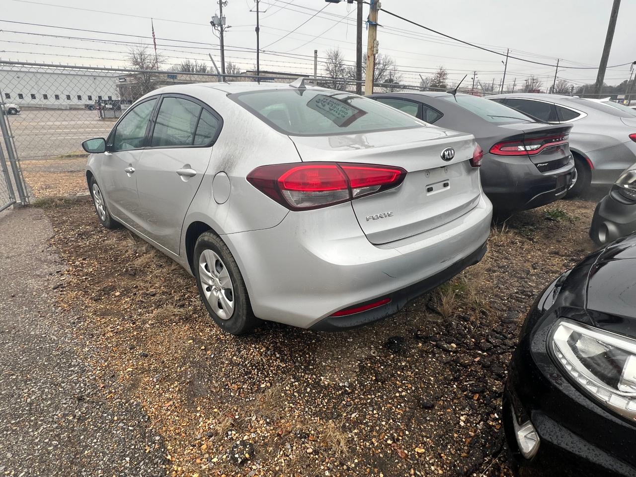 Image 3 of 2017 KIA FORTE LX 2017 with VIN 3KPFL4A79HE023557