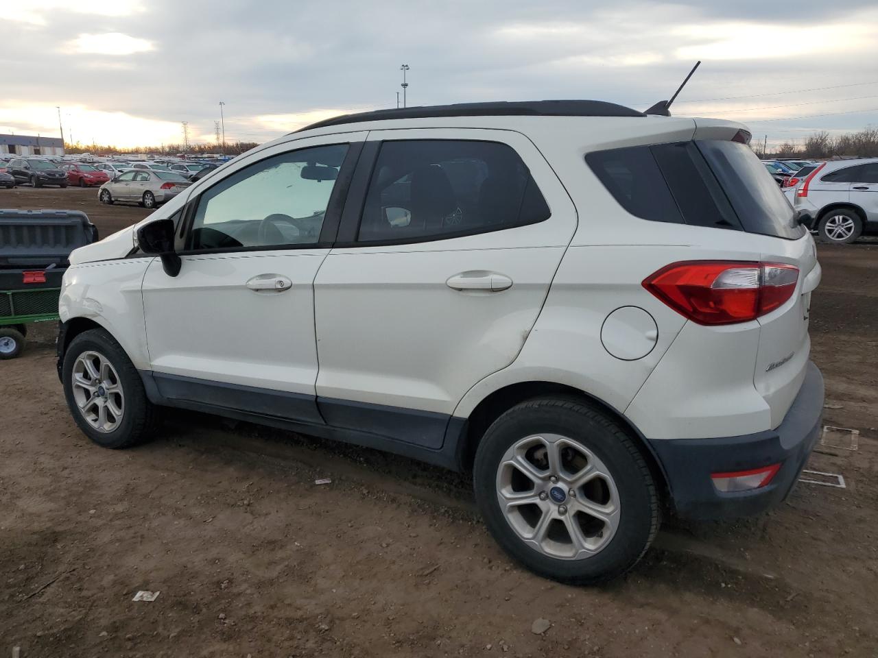Изображение 2 2019 FORD ECOSPORT SE 2019 с VIN MAJ3S2GE5KC307076