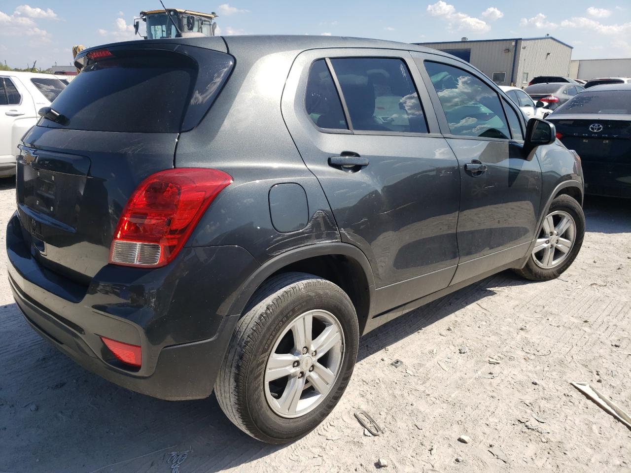 Изображение 3 2020 CHEVROLET TRAX LS 2020 с VIN 3GNCJKSB2LL125584