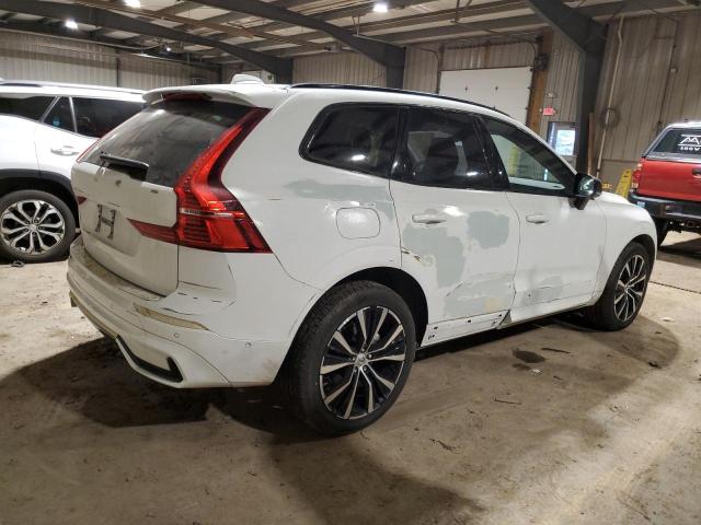 Obraz 3 z 2023 VOLVO XC60 PLUS 2023 z VIN YV4L12RW2P1311525
