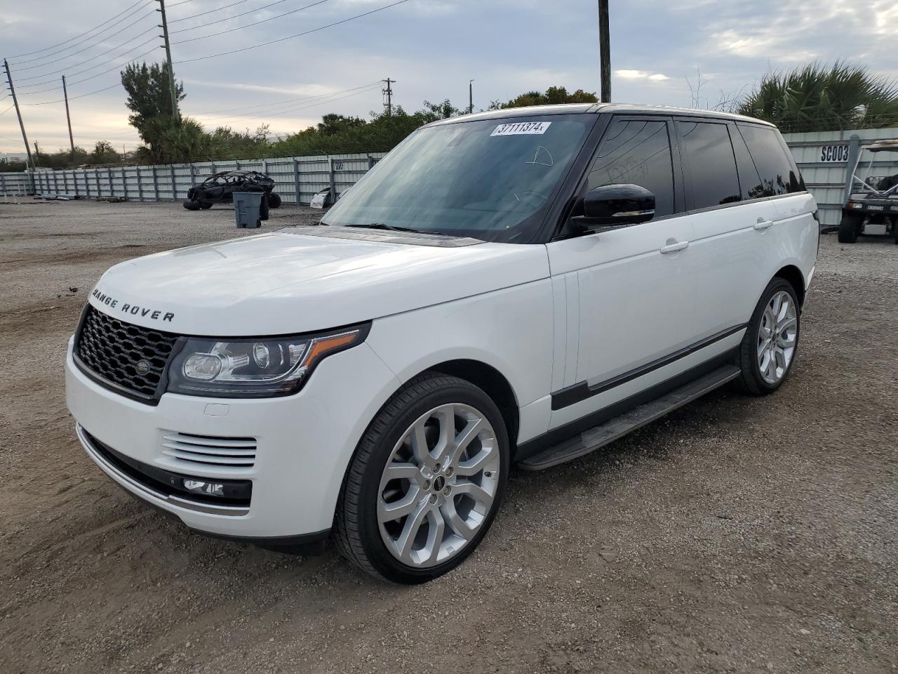 Obraz 1 z 2015 LAND ROVER RANGE ROVER SUPERCHARGED 2015 z VIN SALGS2TF8FA214086