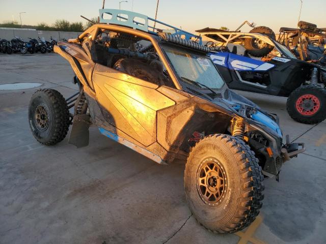 Obraz 1 z 2018 CAN-AM MAVERICK X RC TURBO R 2018 z VIN 3JBVVAW40JK001136