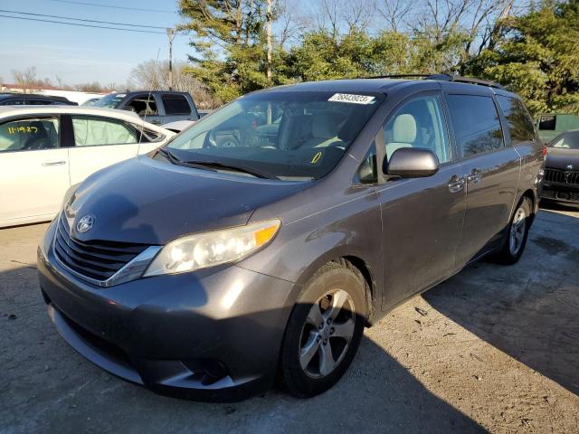 2011 TOYOTA SIENNA LE 2011 image